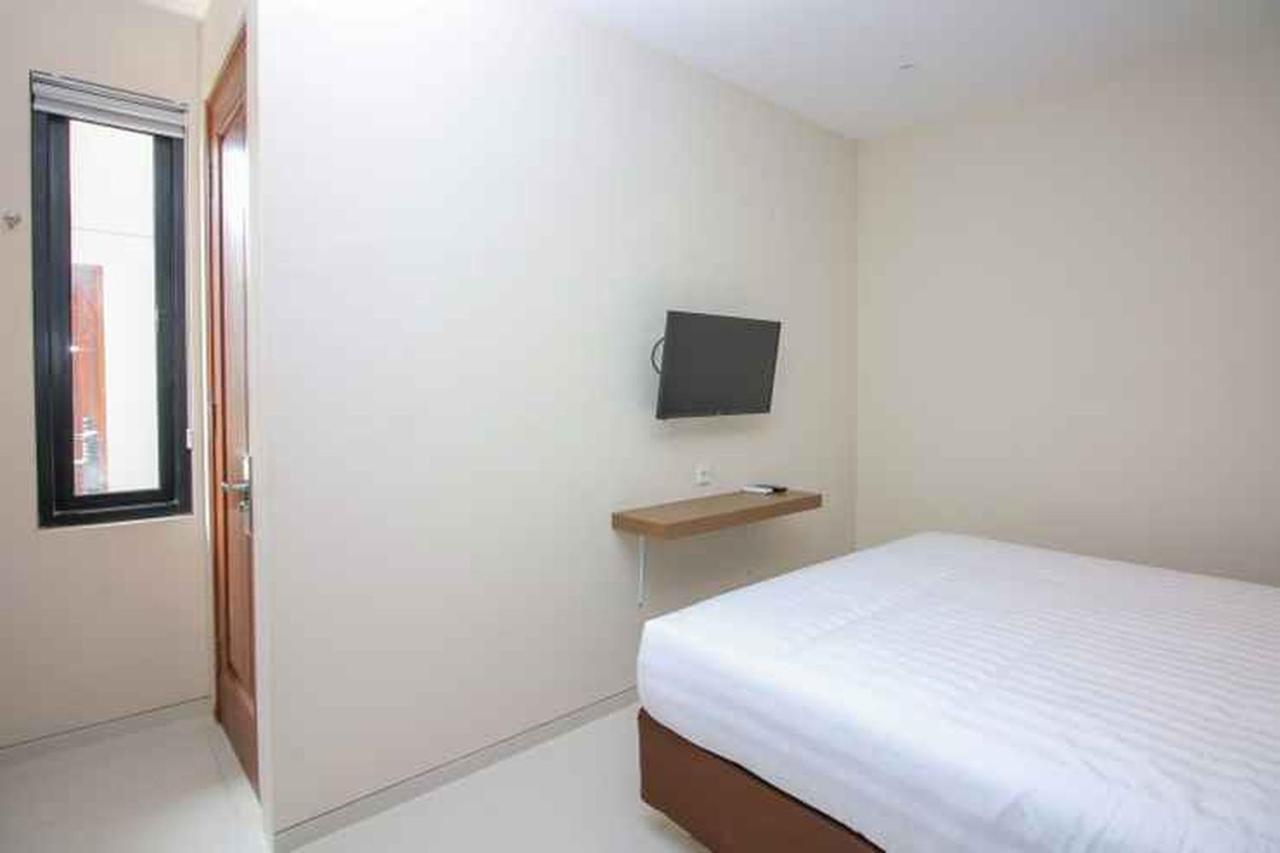 Kencana Residence Surabaya Bagian luar foto