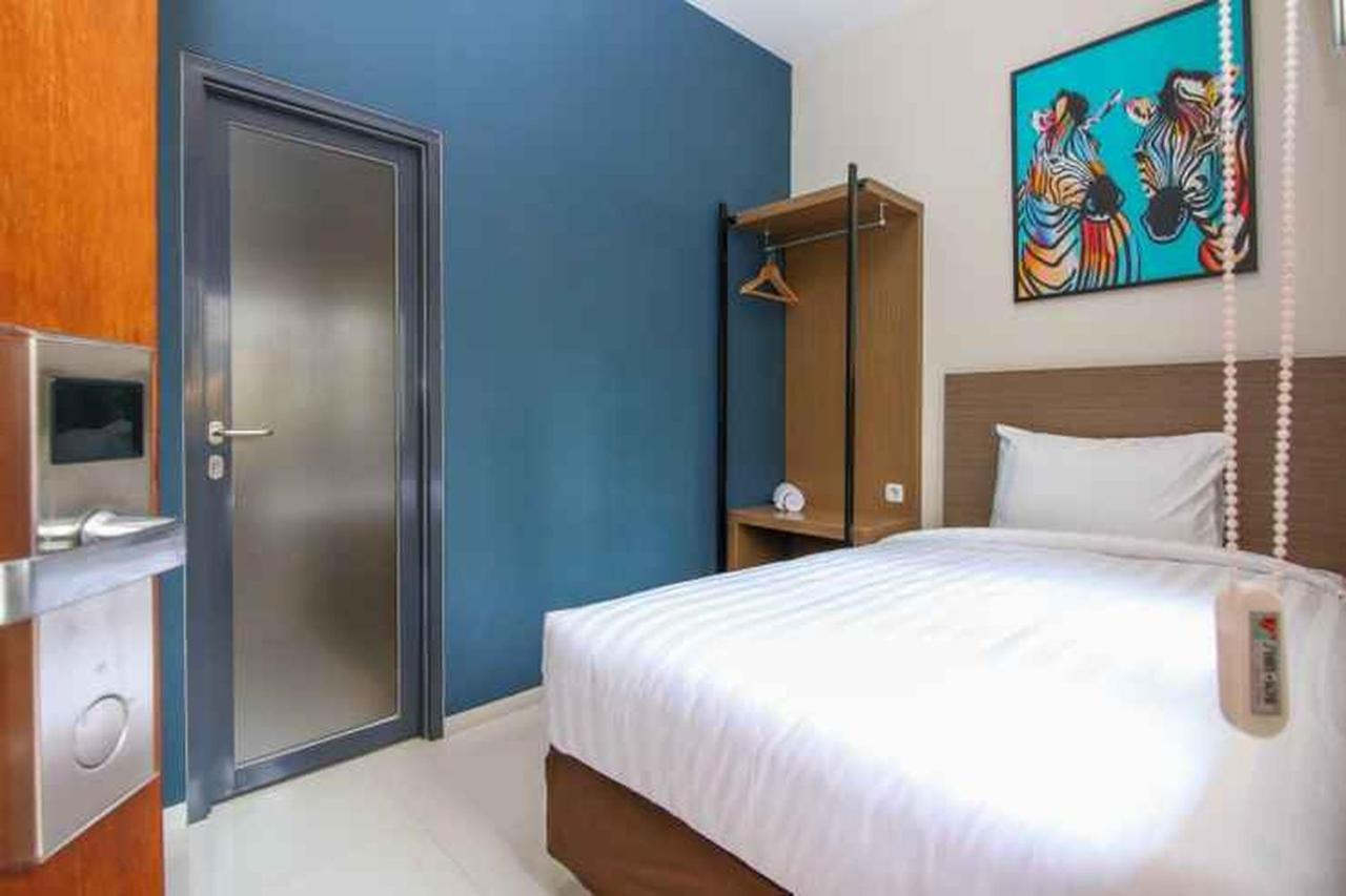 Kencana Residence Surabaya Bagian luar foto
