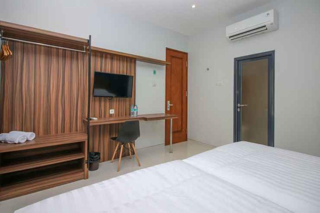 Kencana Residence Surabaya Bagian luar foto