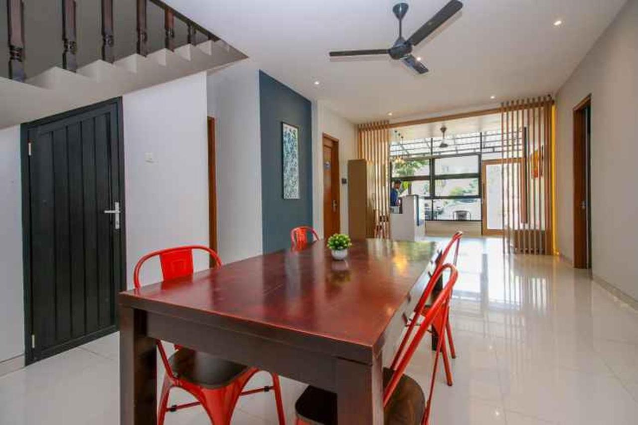 Kencana Residence Surabaya Bagian luar foto